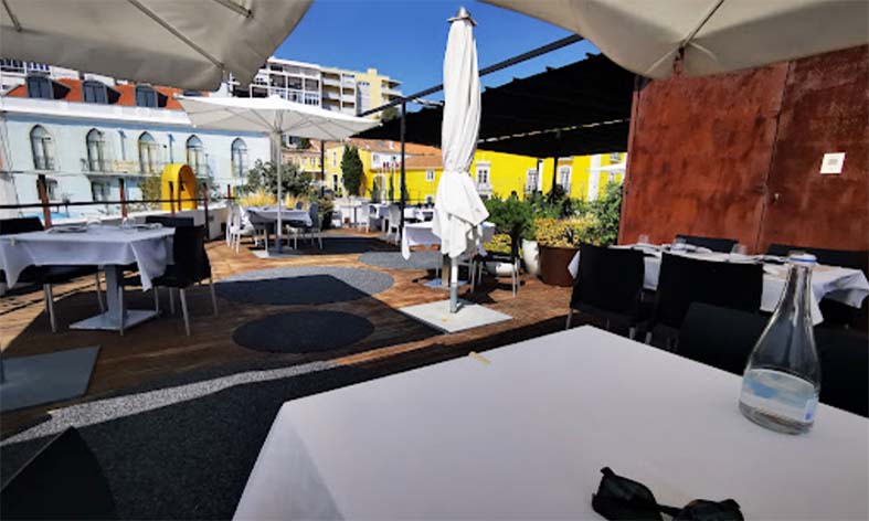 Best Restaurants with Terrace in Paço de Arcos